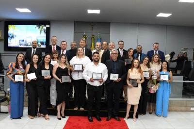 Câmara de Caldas Novas Celebra o Dia do Professor com Homenagens
