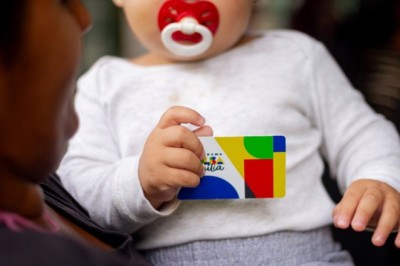 Bolsa Família chega a 20,7 milhões de famílias em outubro e a 400 mil novos domicílios