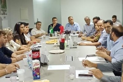 Sandro Mabel dialoga com equipe de transição e planeja um novo futuro para Goiânia