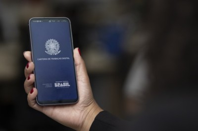 Taxa de desocupação atingiu o segundo menor patamar em 12 anos