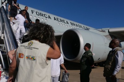 Governo Federal recebe novo voo com repatriados dos EUA