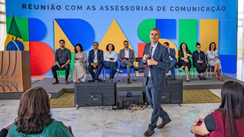 Sidônio Palmeira reúne assessorias de ministérios para integrar comunicação do Governo Lula