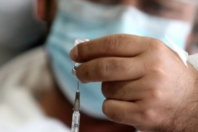 Ex-secretário de Saúde de Pires do Rio é condenado por furar fila da vacina