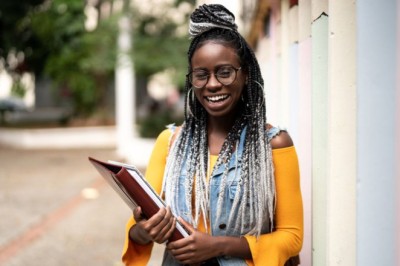 Enem 2025: pedido de isenção de taxa de inscrição pode ser feito a partir desta segunda (14)