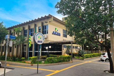 Goiás recebe quase R$ 800 milhões em investimentos no mês de abril