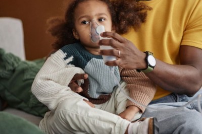 Governo libera R$ 100 milhões para reforçar atendimento a crianças com vírus respiratórios no SUS