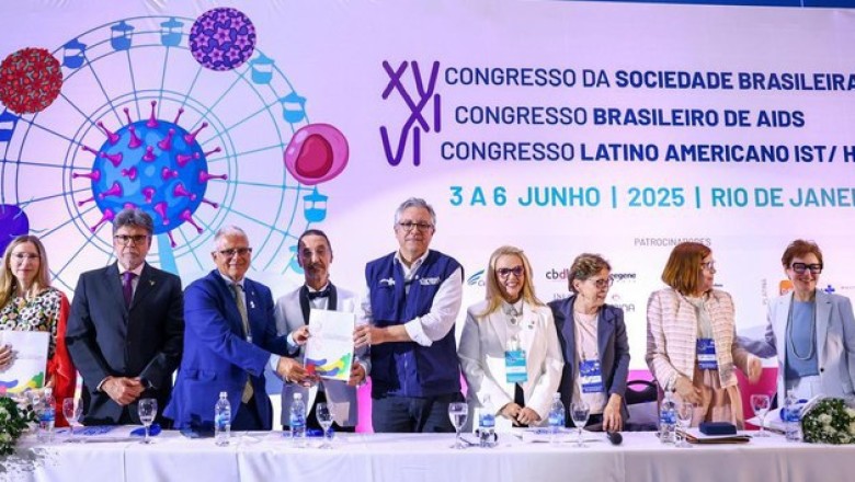 Brasil atinge menor taxa transmissão de HIV de mãe para filho