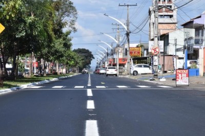 Gestão Vilela executa recapeamento da Avenida Santana, da BR-153 até Parque Industrial José Alencar