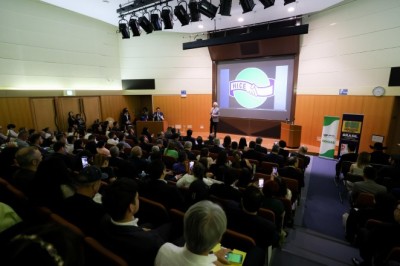 No Japão, Caiado apresenta avanços de Goiás em palestra a empresários