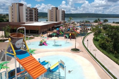 Parques aquáticos em Caldas Novas oferecem entrada gratuita para pais no Dia dos Pais