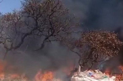Fogo no lixão expõe abandono em Caldas Novas e causa prejuízos a trabalhadores