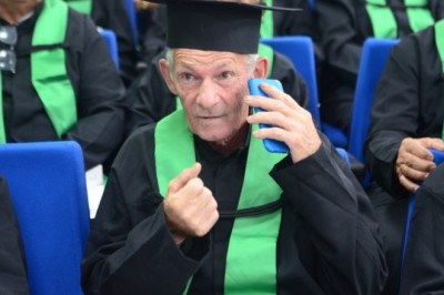 Goiás Social abre 600 vagas para curso gratuito de inclusão digital para idosos em 15 cidades