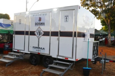 Novos banheiros levam conforto e dignidade a feiras de Goiânia: “melhor coisa que fizeram para nós”