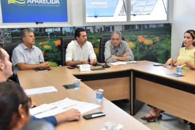 Aparecida, Estado e Adial preparam novo programa de encaminhamento para empregos