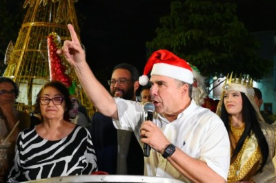 Mabel leva "Natal para Todos" com decoração especial e presença do Papai Noel à Região Leste