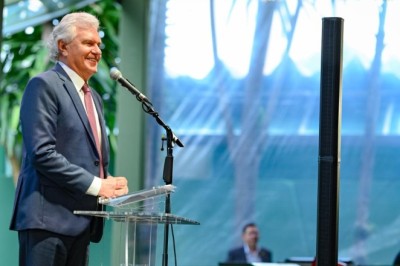 Caiado celebra imprensa goiana e reforça compromisso com diálogo e transparência