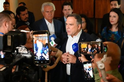 Mabel recebe homenagem pela valorização do Art Déco em Goiânia