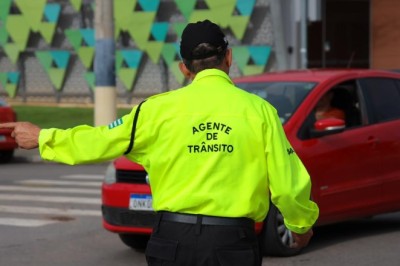 Prefeitura de Aparecida promove blitz educativa com ações integradas de trânsito, prevenção e proteção às mulheres