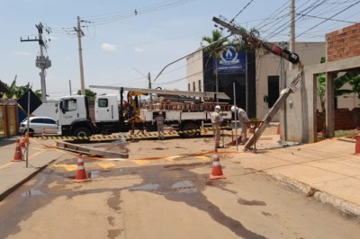 325 postes derrubados em apenas um mês colocam Goiás em alerta antes do Carnaval