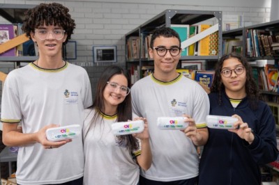 Goiás Social: Olhar para Todos entrega óculos a alunos da rede estadual
