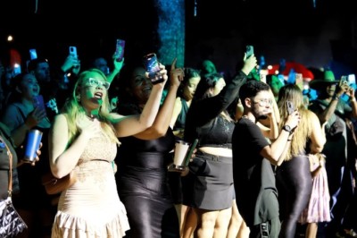 Pós-Carnaval reúne 100 mil pessoas durante shows gratuitos em bairros de Goiânia