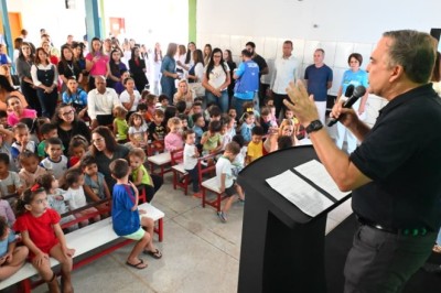 "Todos Centros de Especialidade em Odontologia da SMS passam a contar com aparelhos para laserterapia”, anuncia Mabel