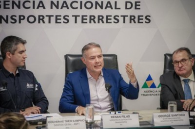 Governo do Brasil reforça fiscalização do frete mínimo para caminhoneiros