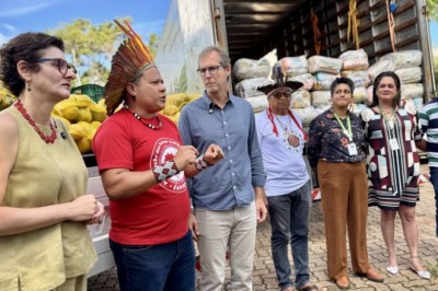 Conab doa 23,7 toneladas de alimentos ao Acampamento Terra Livre, em Brasília