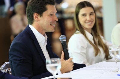 Em primeira reunião com secretariado, Daniel Vilela defende manter ritmo de entregas