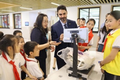 Em missão na China, Governo do Brasil discute o uso da inteligência artificial na educação