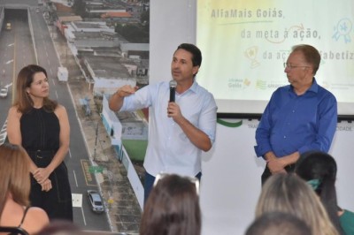 Educação de Aparecida pactua metas de alfabetização para 2026