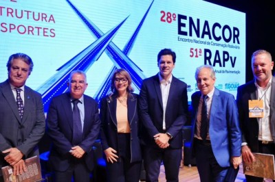 “Goiás é vanguardista na infraestrutura rodoviária”, destaca Daniel Vilela na abertura de encontro sobre logística de transportes”