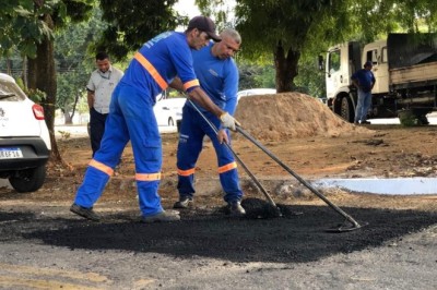 Prefeitura de Goiânia ultrapassa marca de 160 mil serviços de tapa-buraco realizados em 2026