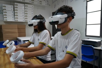 Rede estadual recebe ferramentas tecnológicas e materiais de apoio para o Enem