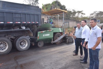 Gestão Vilela avança com obras de pavimentação em bairros de Aparecida