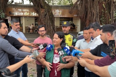 Prefeitura reforça medidas de segurança na Praça da Cirrose após queda de galho de grande porte da Gameleira