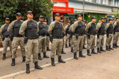 Governo de Goiás promove 1.970 policiais militares em 2026