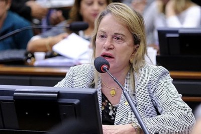 Aos 77 anos, Magda Mofatto é reeleita com 131,9 mil votos e chega ao quinto mandato